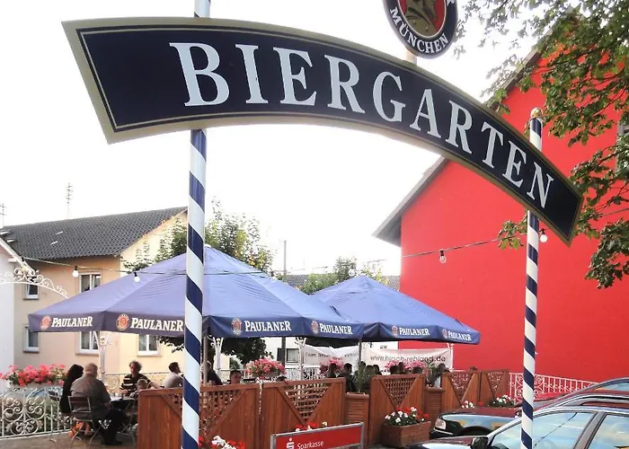 Gasthaus Hirsch Πανσιόν Μπάντεν-Μπάντεν